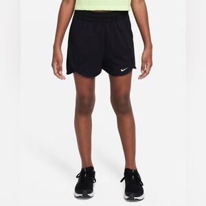 Nike Dri-FIT Breezy
Girls High-Waisted Training Shorts